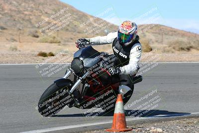 media/Feb-05-2023-Classic Track Day (Sun) [[c35aca4a42]]/Group 2/session 3 turn 13/